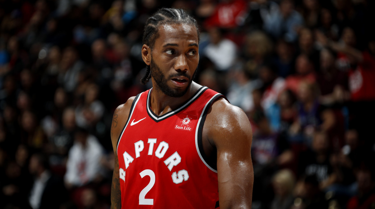 kawhi_leonard_raptors_marquee_.jpg